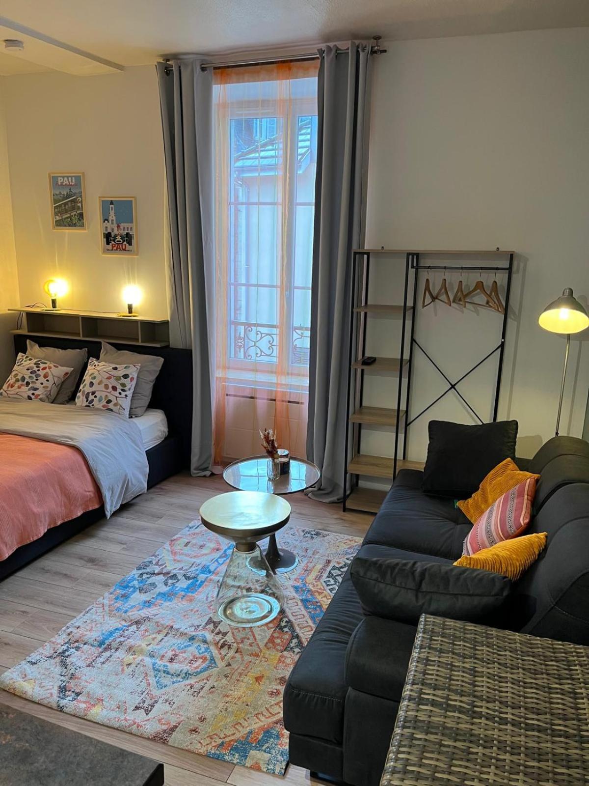 Studio Cosy En Coeur De Ville Pau Ngoại thất bức ảnh